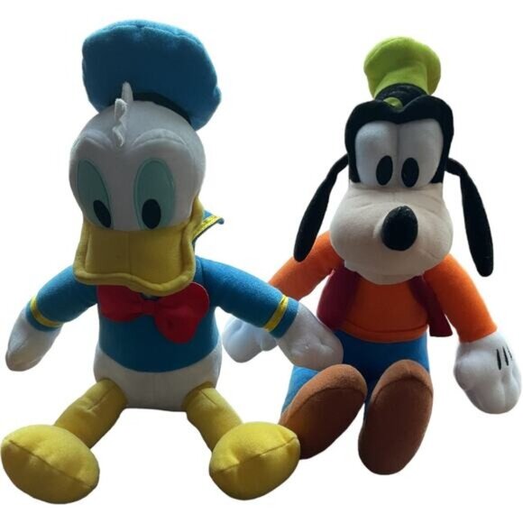 Kohls Cares Disney Donald Duck & Goofy Plush Toy Set With 5-Minute Stories Book - Picture 2 of 9